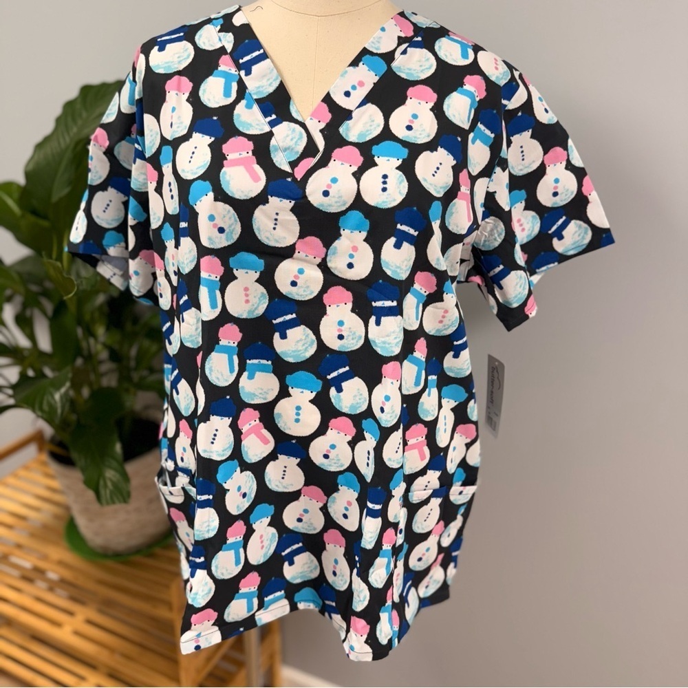 NWT Buttersoft Scrub Top Plus 2X Black w/ Snowman Cotton Scrubs Winter Snowmen